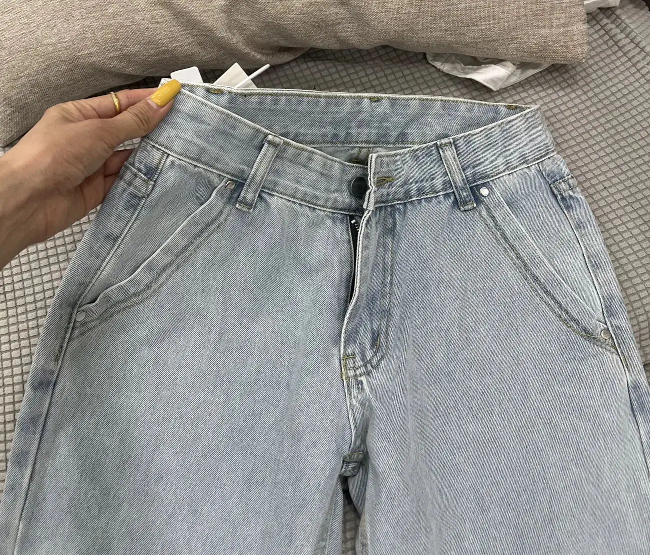 Low-Waist-Jeans mit geradem Bein