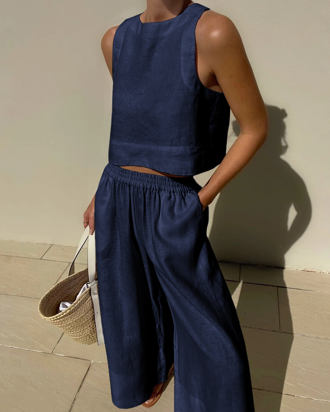 Beatrix Luftiges Leinen Set für Damen | Crop Top und Breite Hose 5