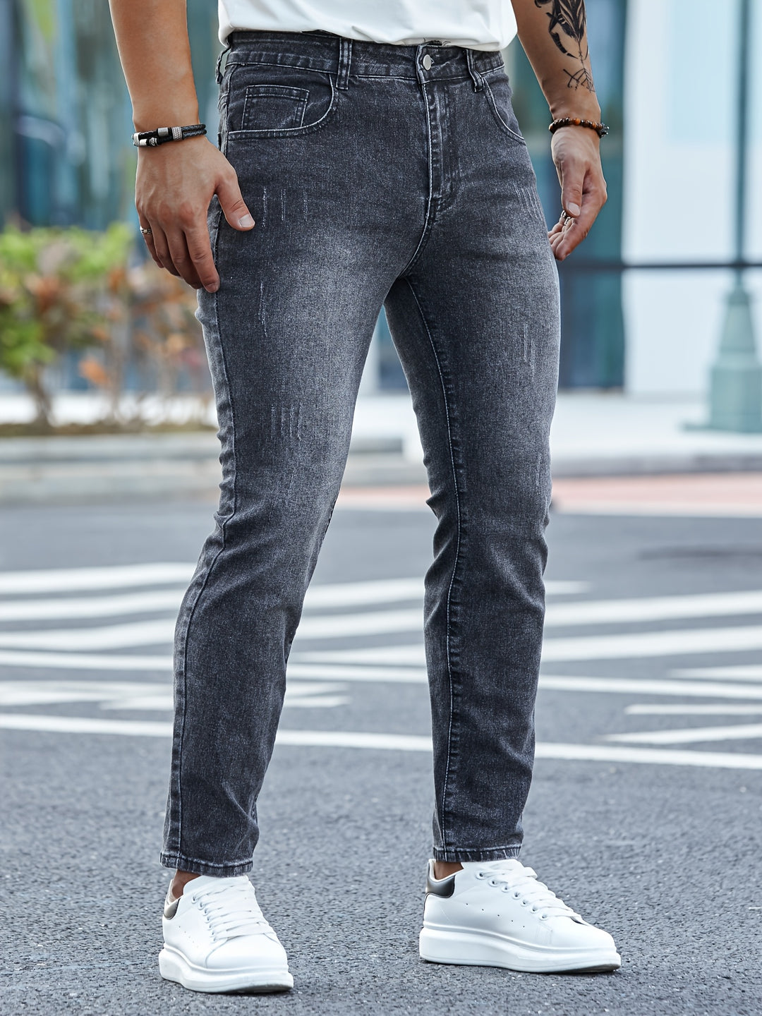 Slim Fit Men's Jeans with Medium Stretch and Comfort