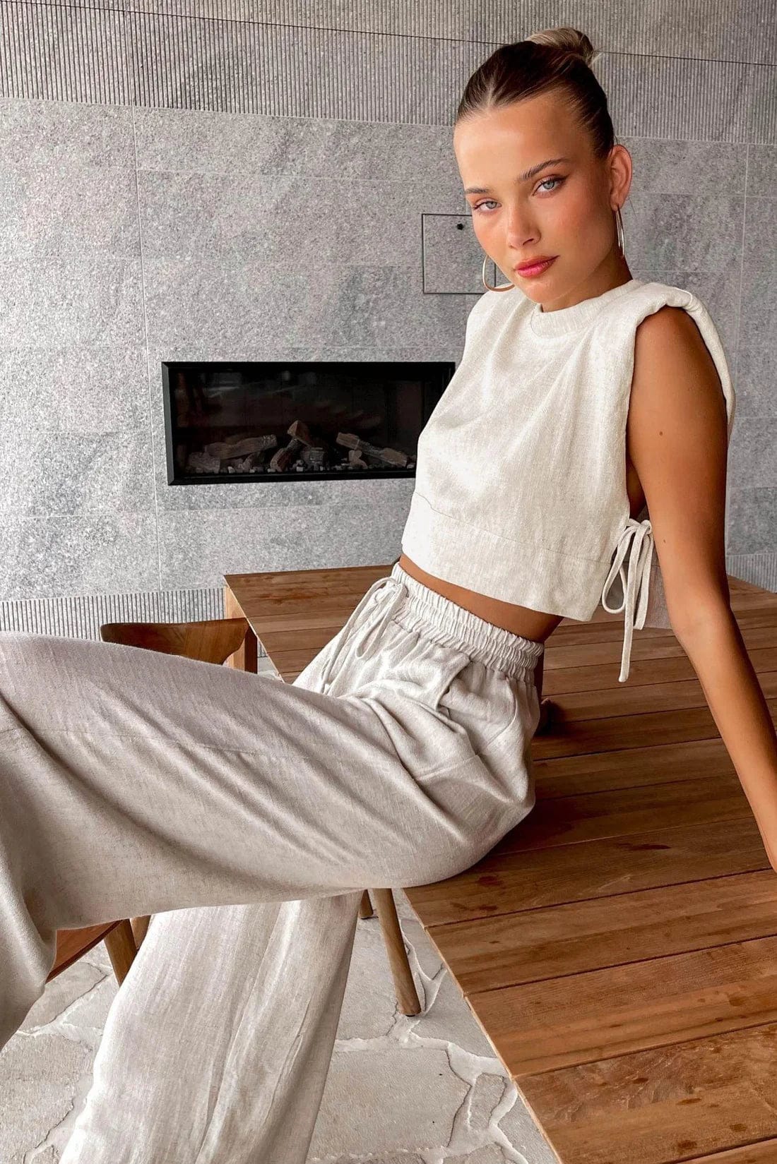 Sommer Set aus Leinen mit Minimalistischem Design und Verstellbarem Bund