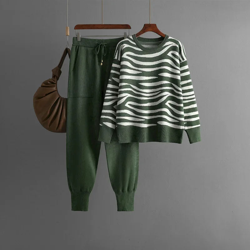 Strick Lounge Set mit Zebra-Muster