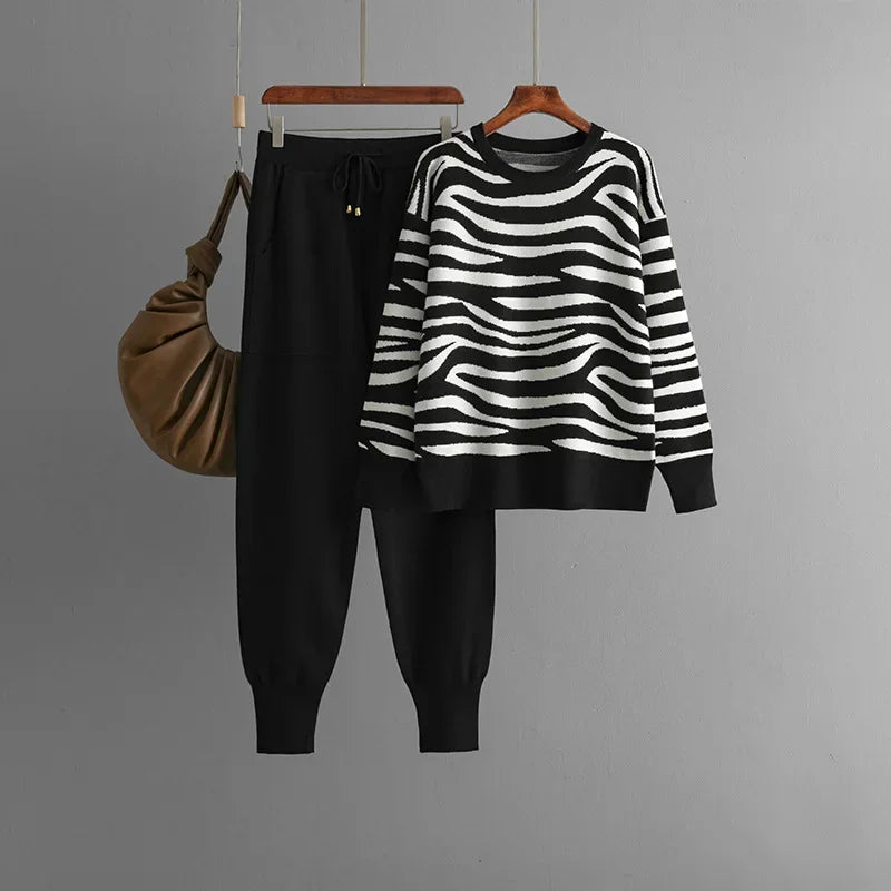 Strick Lounge Set mit Zebra-Muster