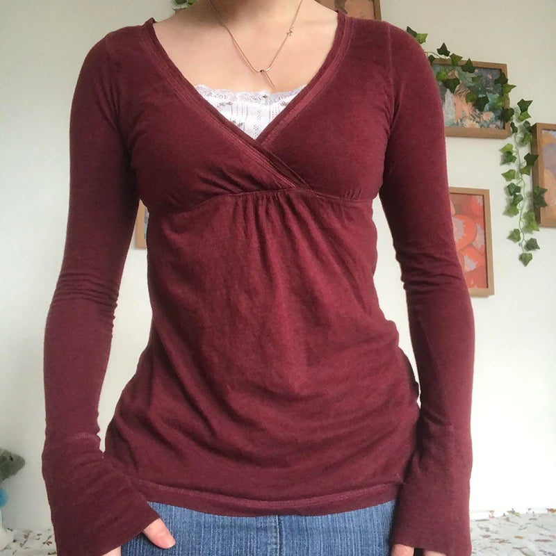 Stylisches Langarmshirt Damen im V-Ausschnitt