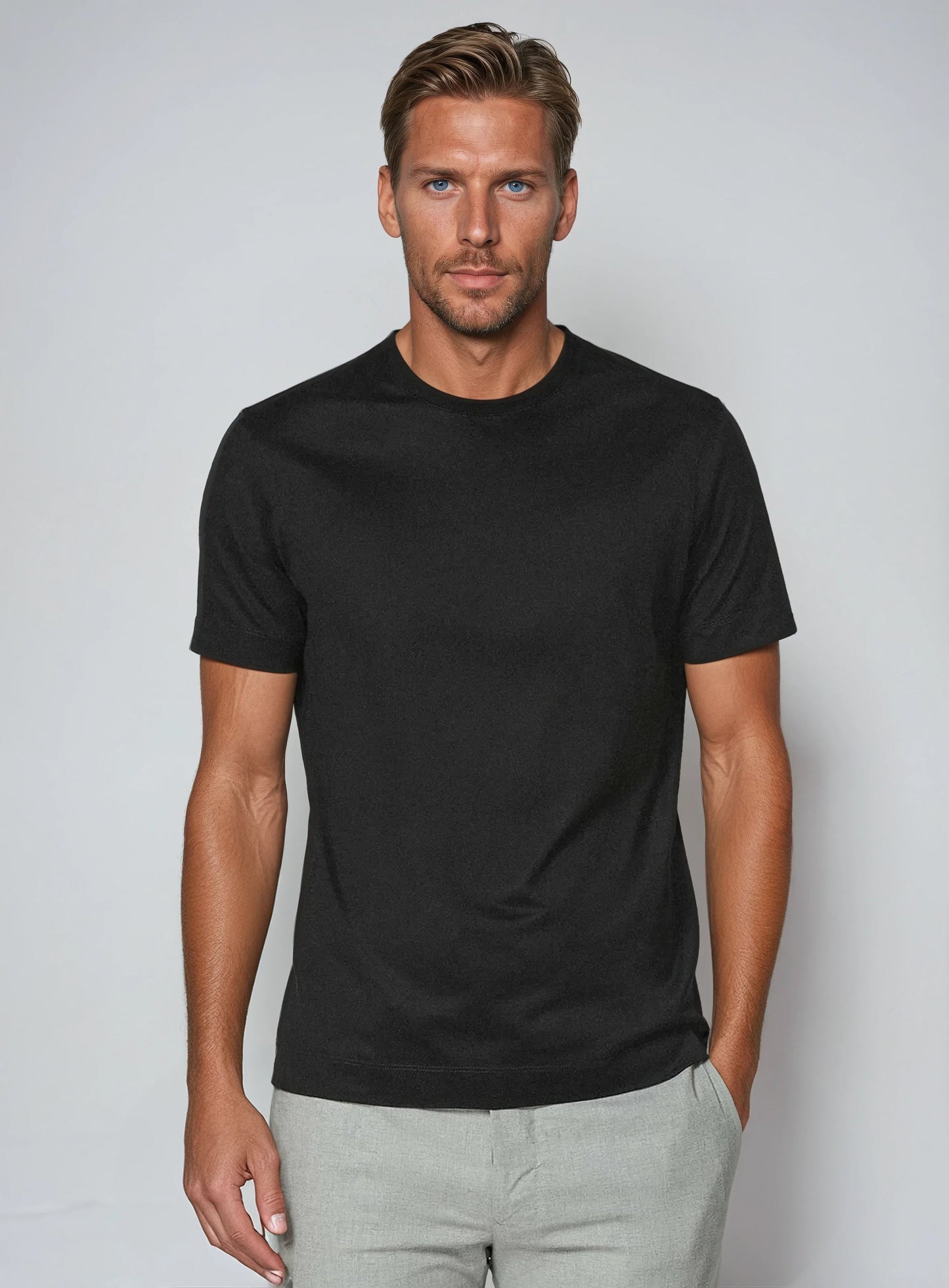 Tailliertes T-Shirt