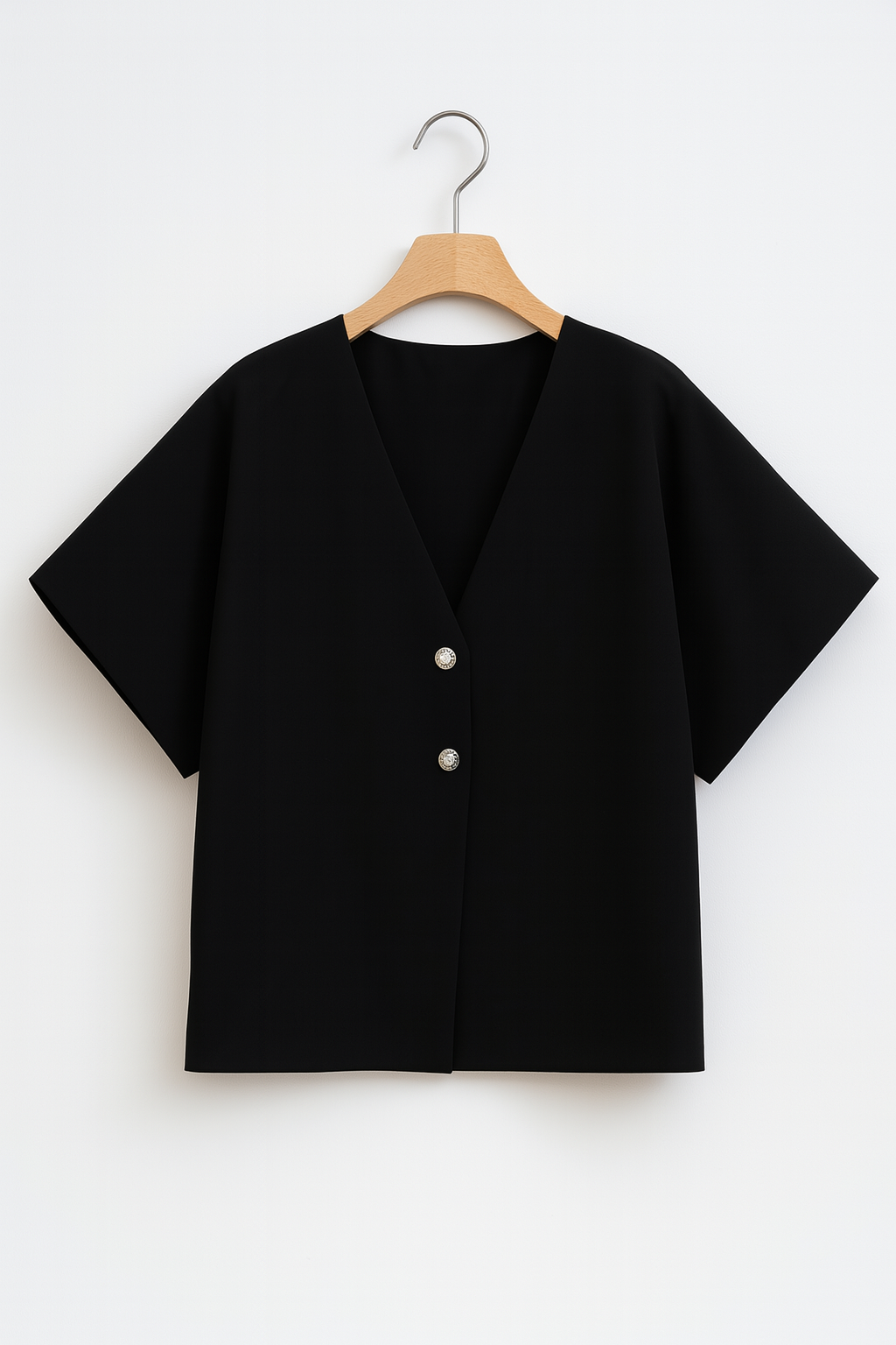 V-Ausschnitt Bluse mit Knöpfen