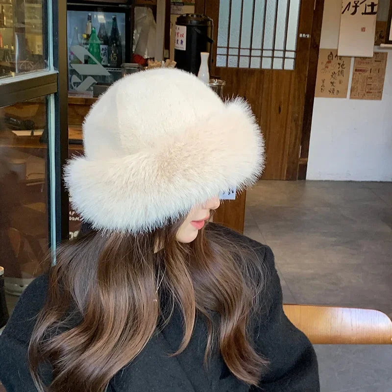 Warmer Frauen Pelzhut aus Kunstpelz für Herbst und Winter