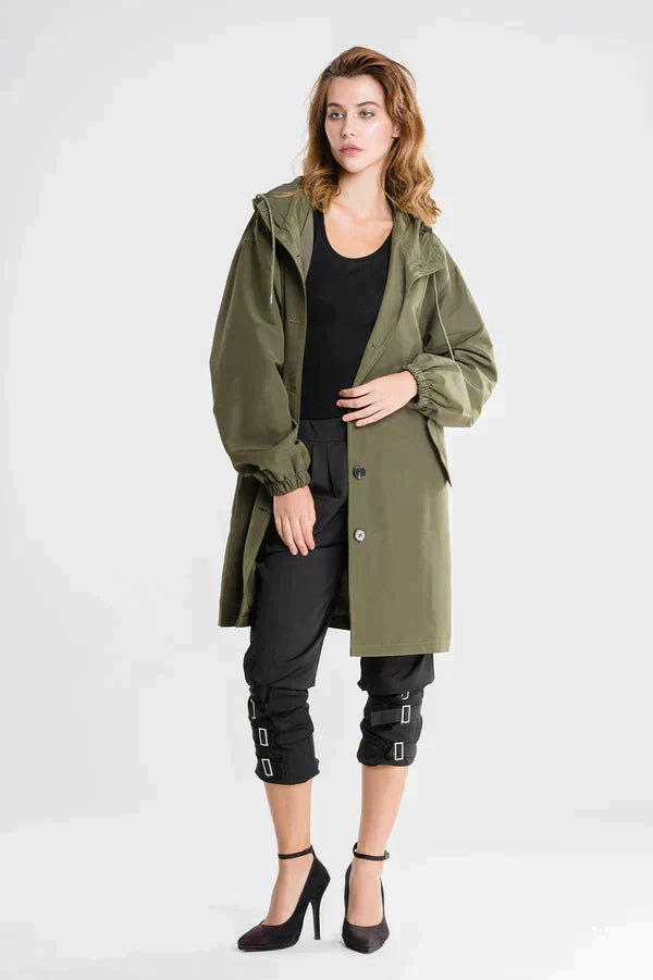 Wasserbeständige Damenjacke mit Kapuze