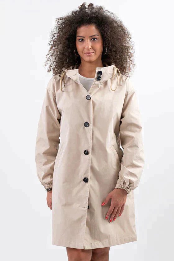 Wasserbeständige Damenjacke mit Kapuze