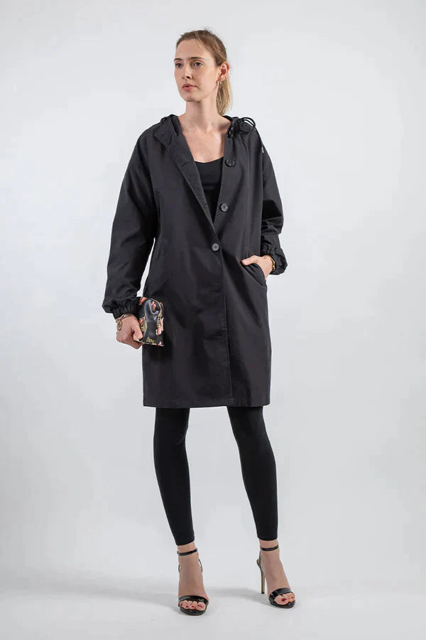 Wasserbeständige Damenjacke mit Kapuze