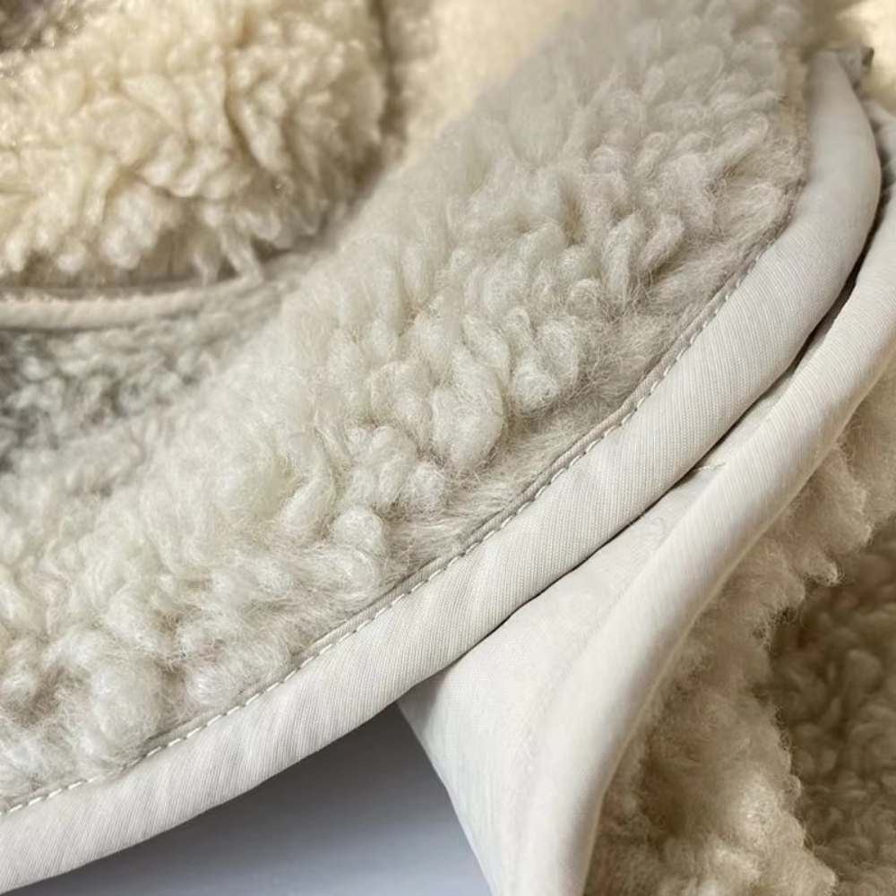 Wende-Weste mit Knöpfen aus Fleece