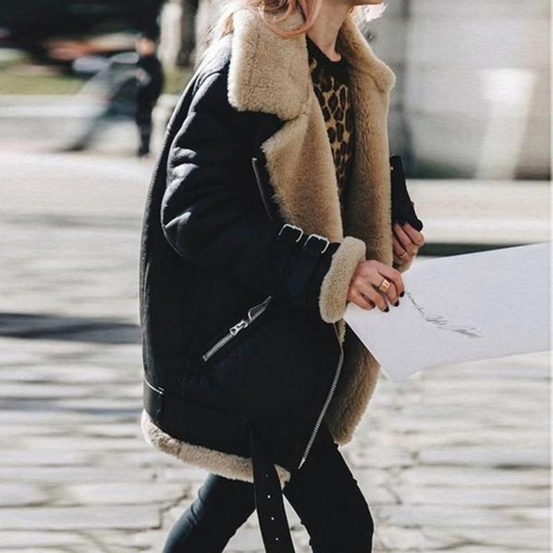 Elegante und warme Damen Winterjacke