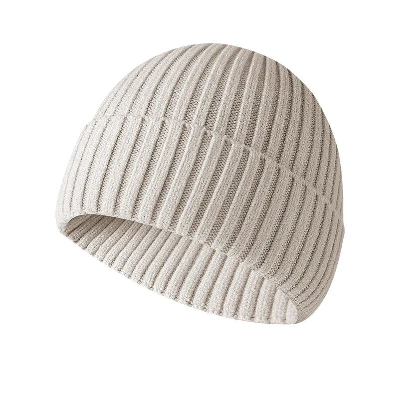 Wintermütze aus Gestricktem Stoff