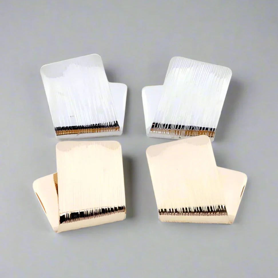 Beatrix | Asymmetrische Minimalistische Ohrstecker für Damen