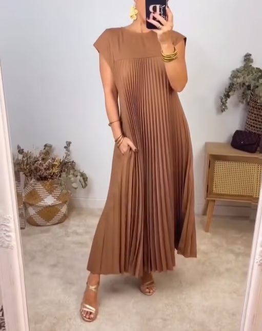 Zeitloses Damenkleid