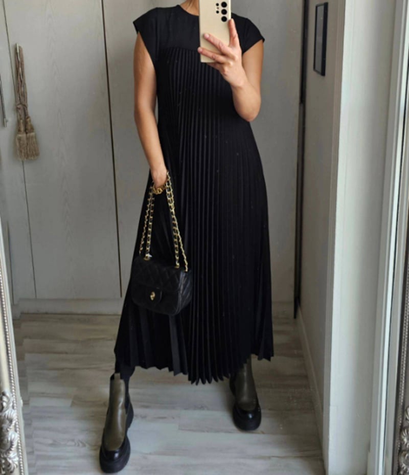 Zeitloses Damenkleid