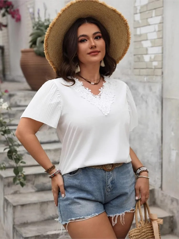Alessia | Elegante Bluse Damen mit Floraler Spitze und Plissierten Ärmeln