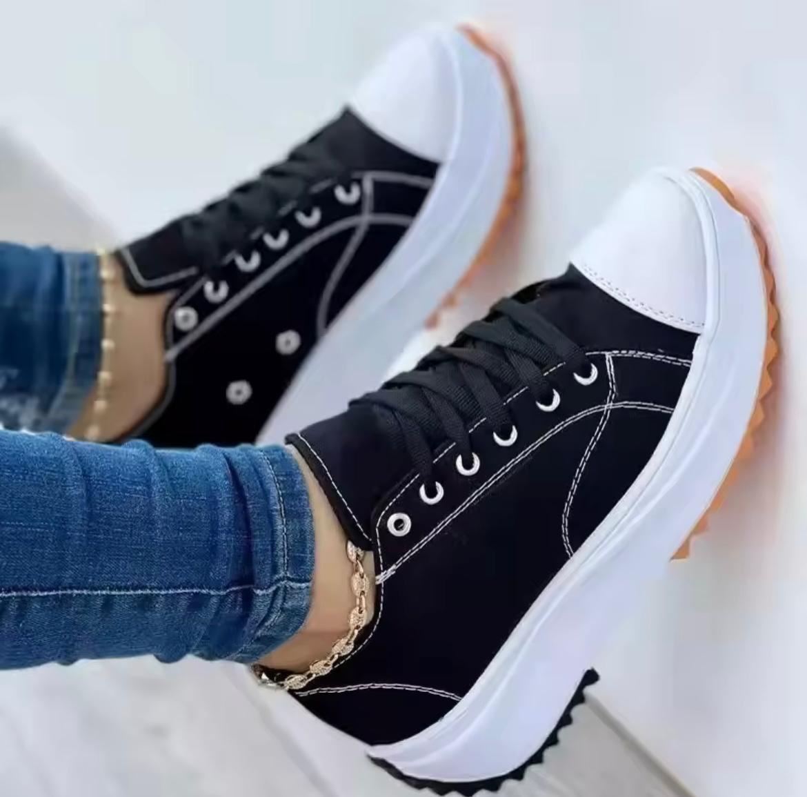 Anika | Stilvoll Plateausneaker für Frauen