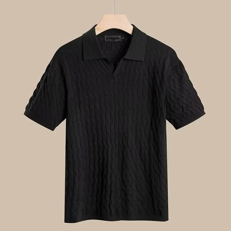https://cdn.shopify.com/s/files/1/0844/6001/1865/files/elegantes-gestricktes-sommer-poloshirt-Schwarz.jpg?v=1740582034