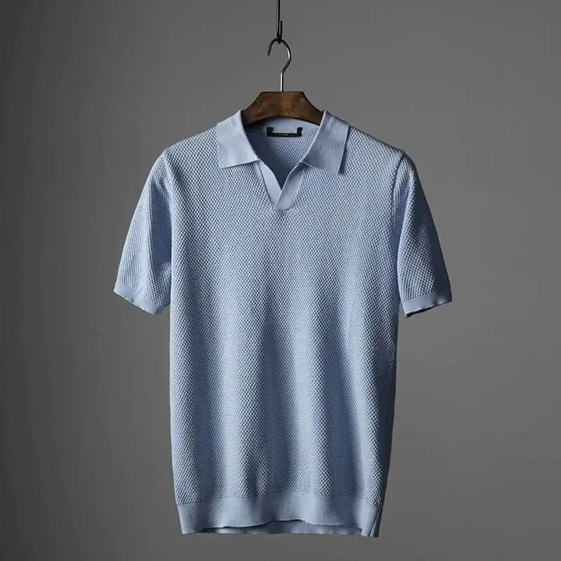 https://cdn.shopify.com/s/files/1/0844/6001/1865/files/klassisches-herren-strick-sommerhemd-blue.jpg?v=1743114059