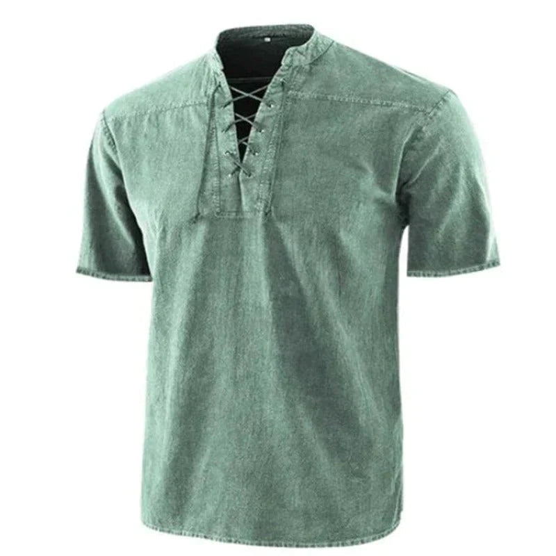 https://cdn.shopify.com/s/files/1/0844/6001/1865/files/klassisches-v-neck-sommerhemd-maenner-Kurz-Grun.jpg?v=1741432460
