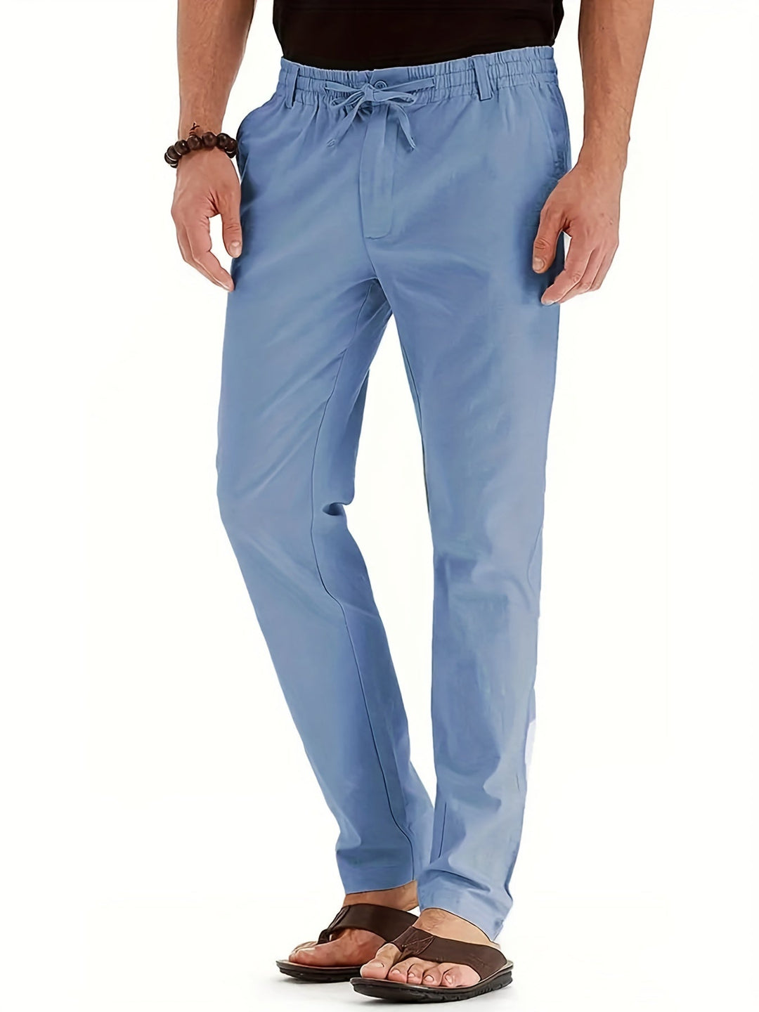 https://cdn.shopify.com/s/files/1/0844/6001/1865/files/legere-sommerhosen-maenner-Hellblau.jpg?v=1739982528