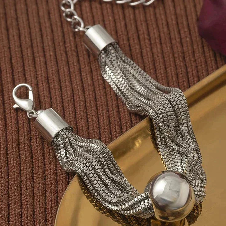 Greta | Elegante Halskette Damen mit Glanz und Modernem Kugeldesign