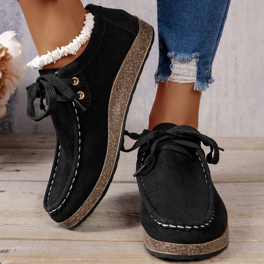 Comode scarpe stringate da donna