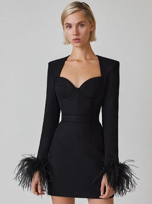 Beatrix | Damen Bodycon-Minikleid mit Federn für festliche Anlässe