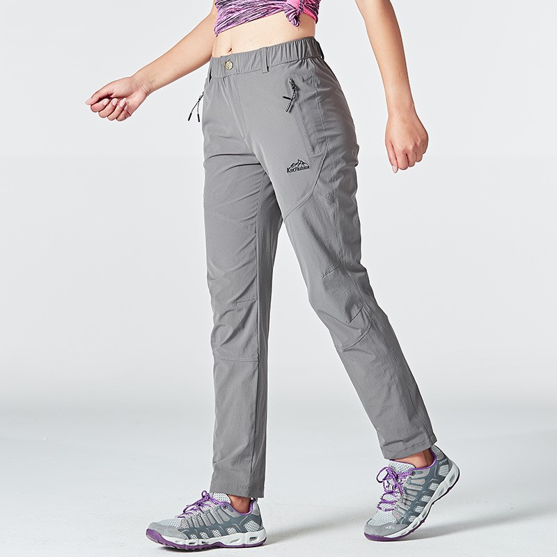 Waterproof women's pants with fleece lining