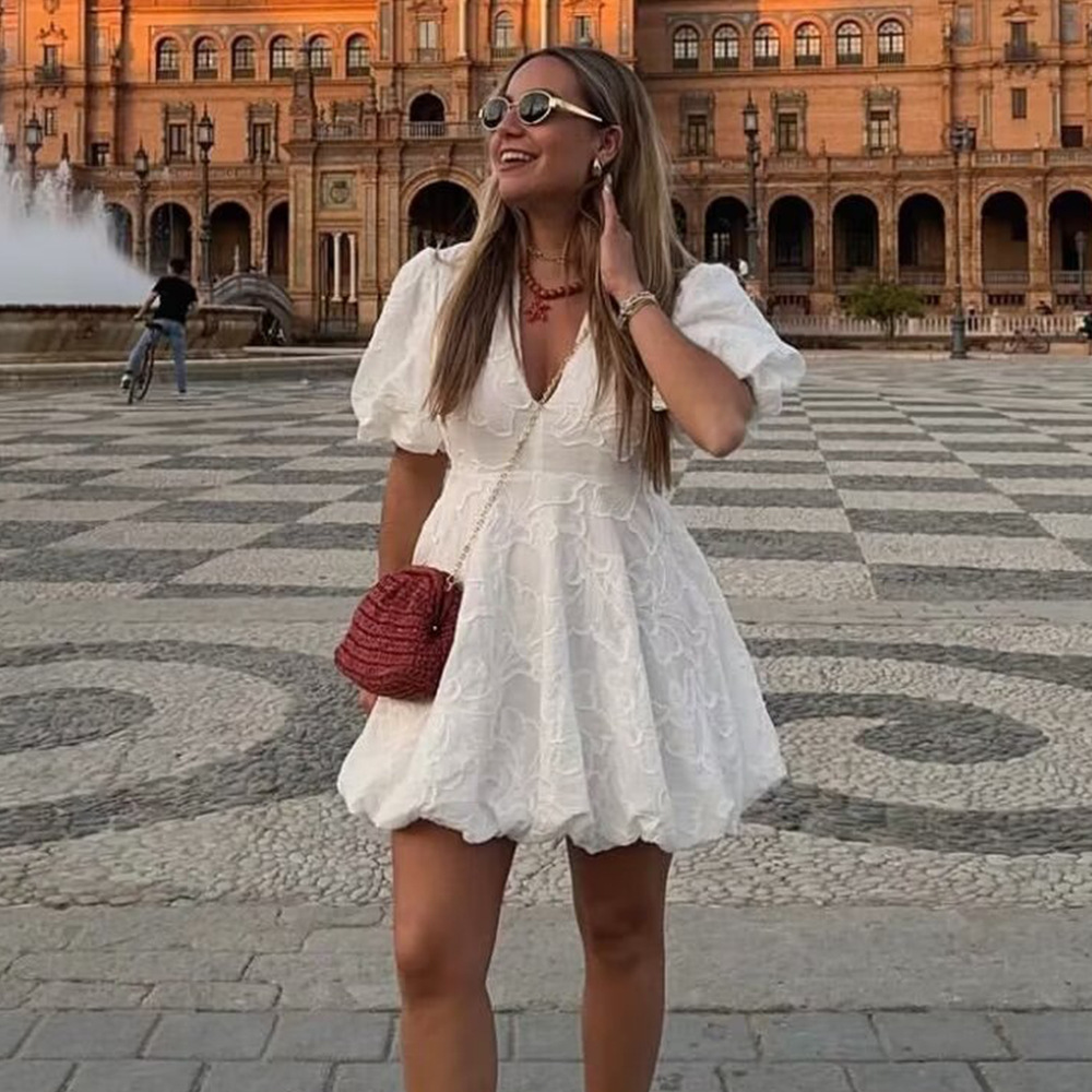 Elegant mini dress
