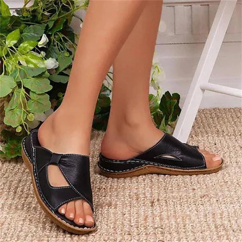 Lynn | Moderne Ledersandalen für Frauen