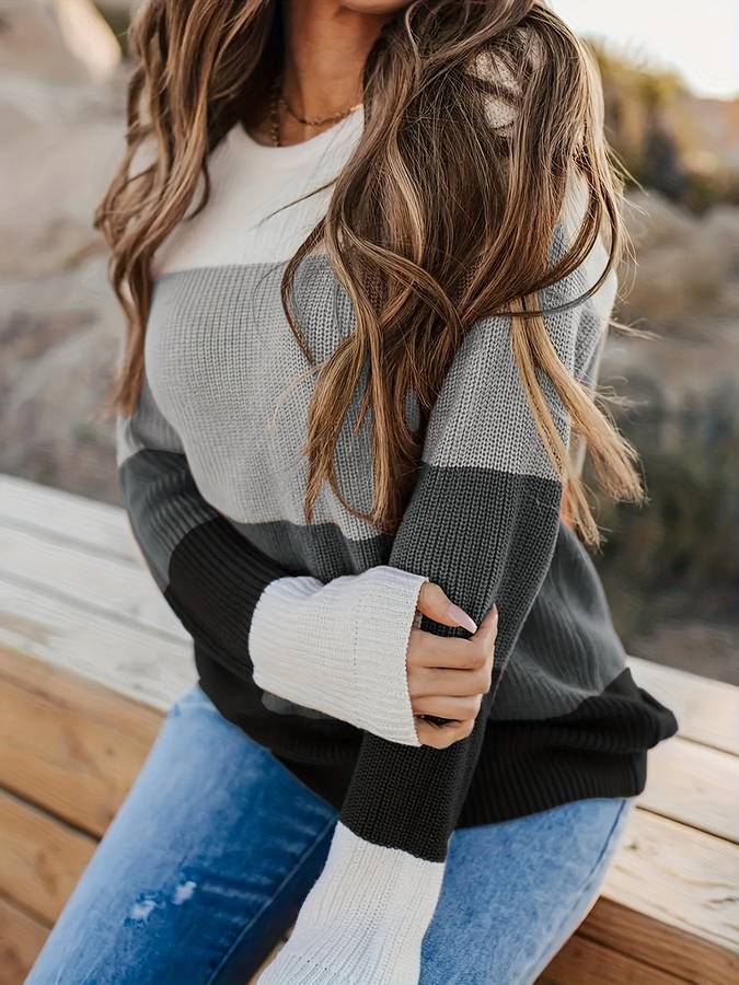 Naina | Stilvoll Gestreifter Strickpullover für Frauen