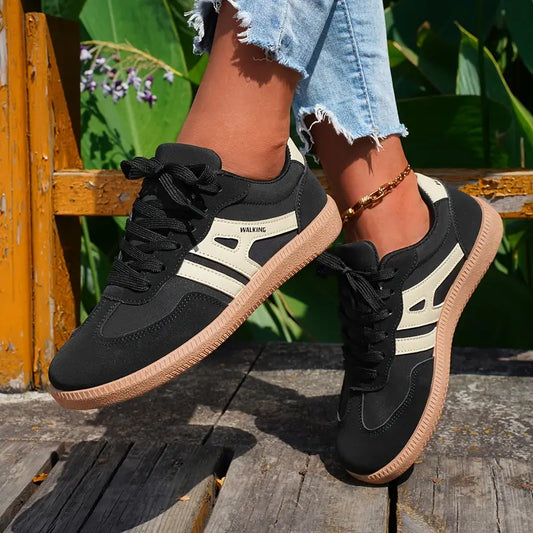 Martha Weiße Sneaker Damen | Retro Casual Turnschuhe für Alltag und Freizeit 1