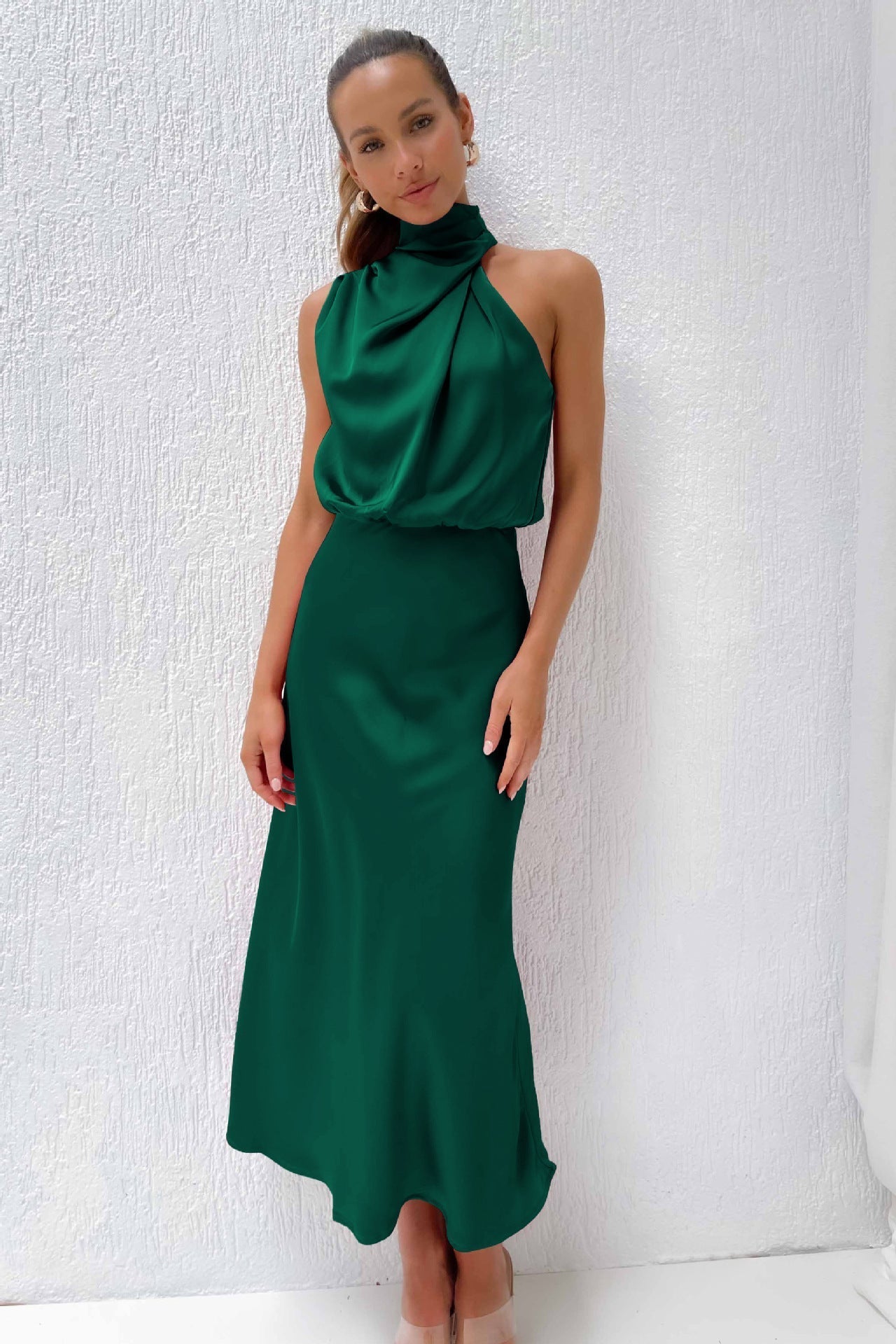 Variant image for Carmen | Elegantes Abendkleid mit Halfterausschnitt für Damen-29