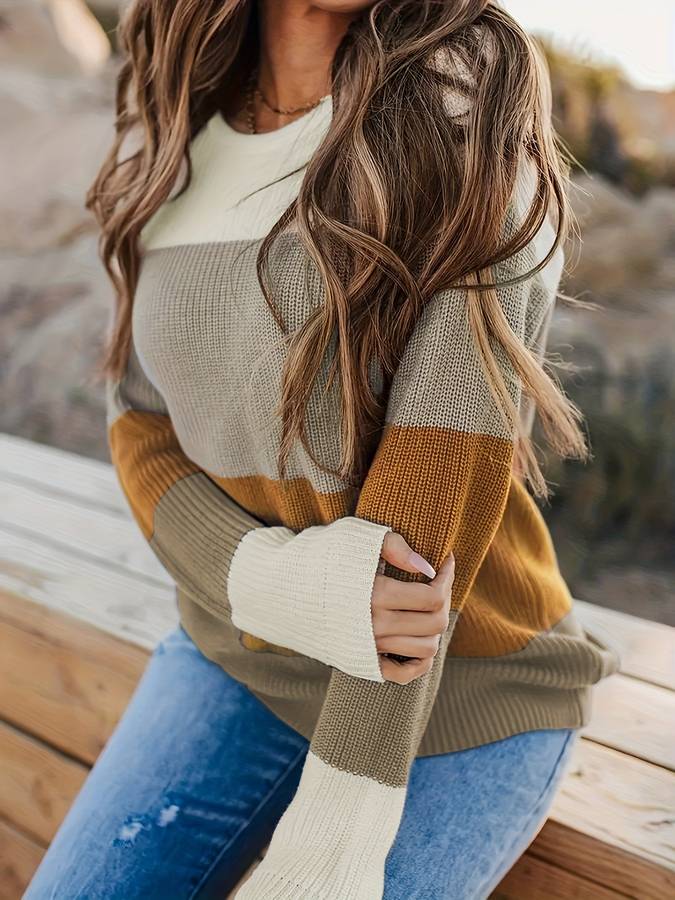 Naina | Stilvoll Gestreifter Strickpullover für Frauen