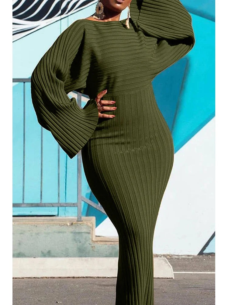 Variant image for Alessia | Figurbetontes Strickkleid für Damen mit Ausgestellten Ärmeln-16