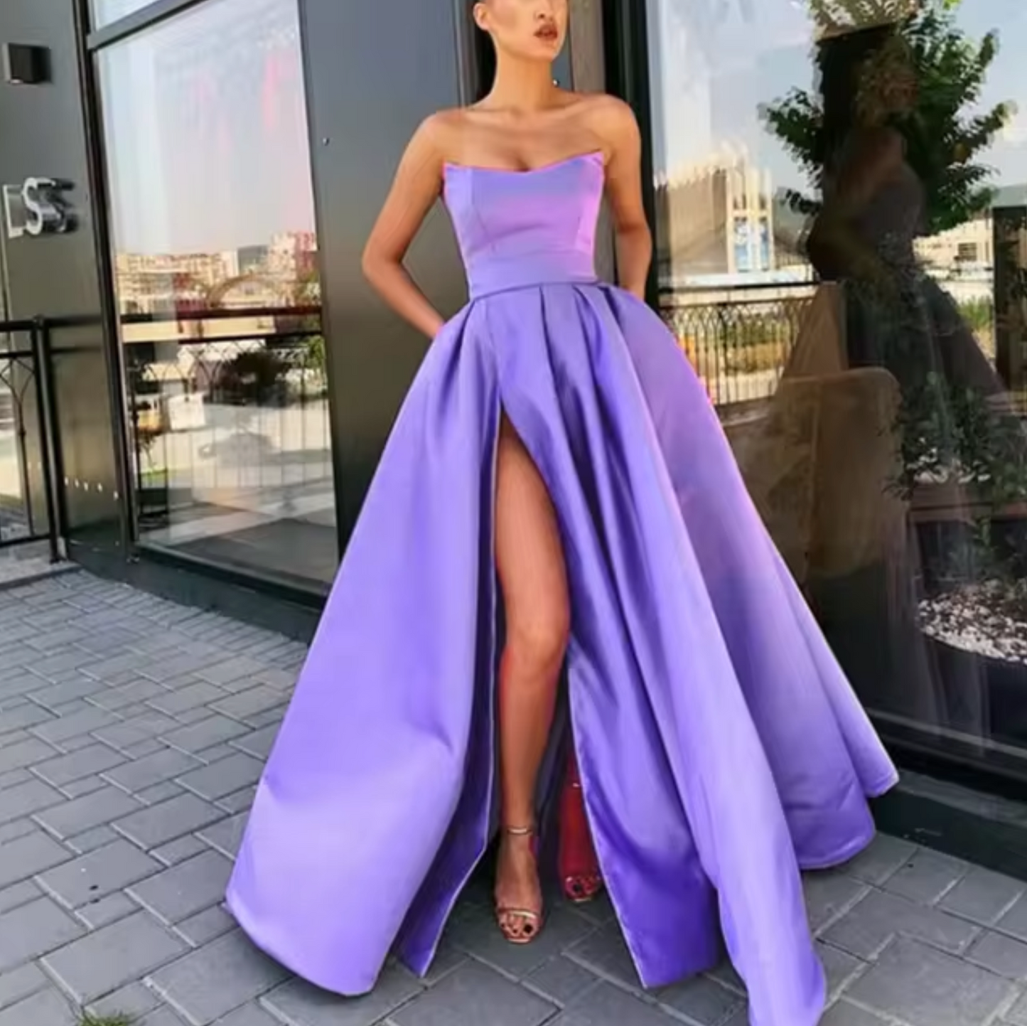 Amara | Elegantes Lange Ballkleid für Damen mit Hohem Schlitz