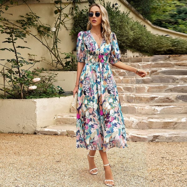 Beatrix | Elegantes Damenkleid mit V-Ausschnitt