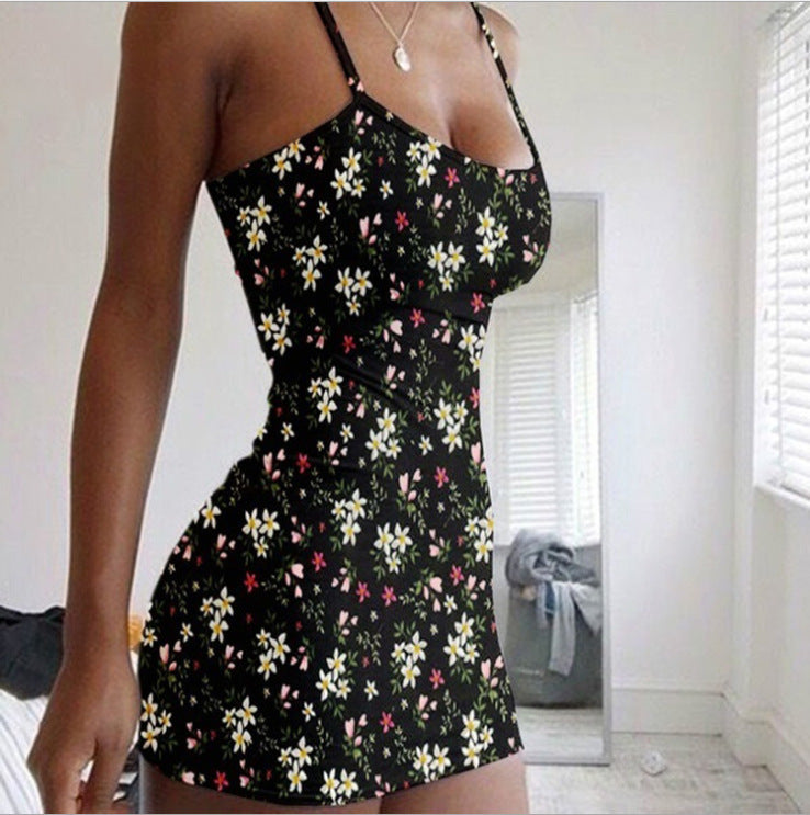 Sommerliches Minikleid mit Blumenmuster