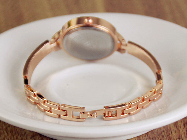 Elegante Damen Armbanduhr mit Filigranem Metallarmband und Rundem Zifferblatt – Silberschimmer, 36 mm, Quarz Uhr für Jeden Anlass 4
