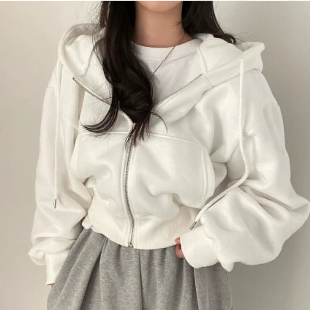 Damen Hoodie mit Reißverschluss, Verstellbarer Kapuze und Kängurutasche – Weicher Stoff für Freizeit und Komfort 6