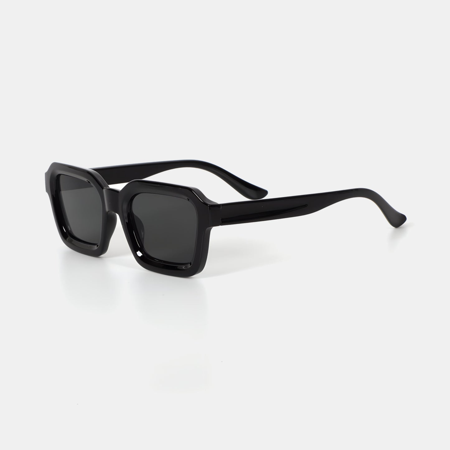 Women's Round Sunglasses with UV Protection and Modern Design