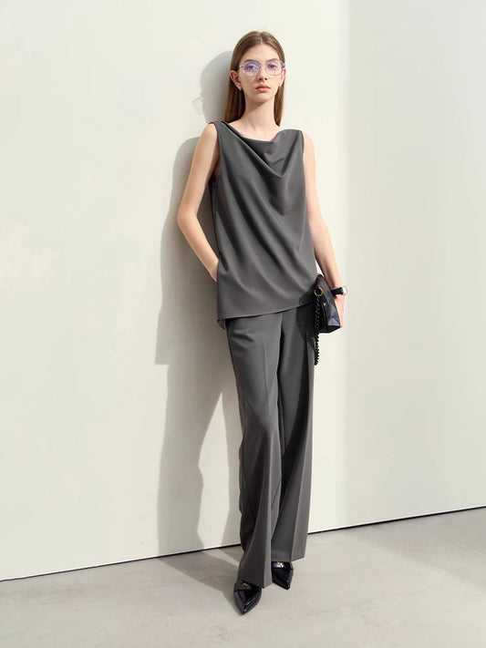 Damen Sommer Outfit mit Swing-Kragen