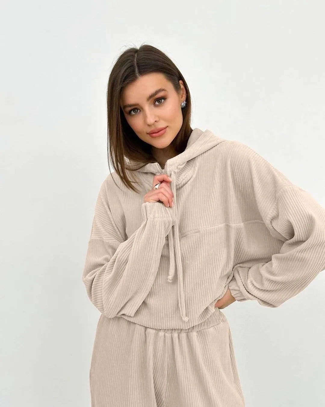 Damen Zweiteiliges Set mit Kapuze und langen Ärmeln