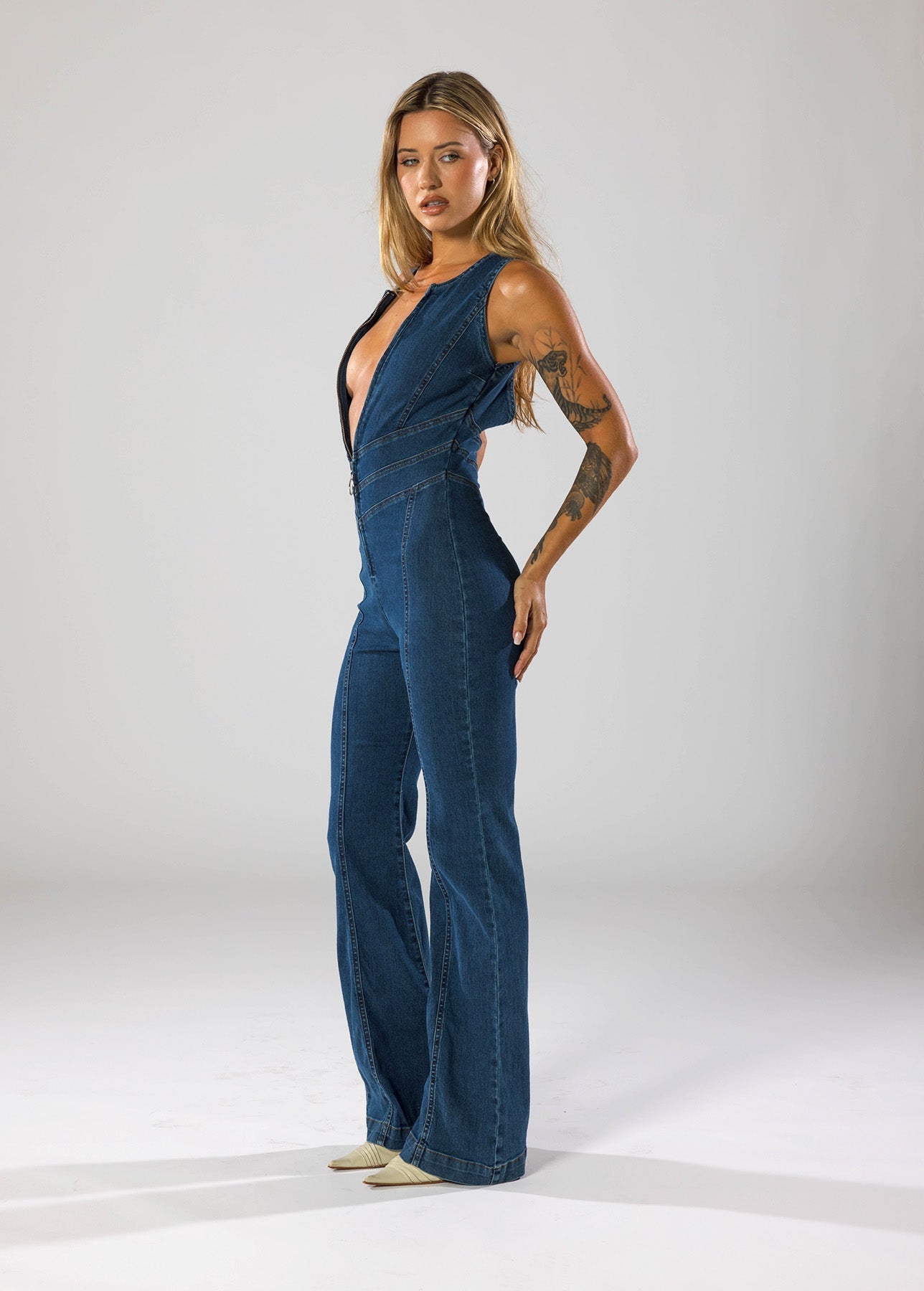 Denim Jumpsuit mit Flared Beinen