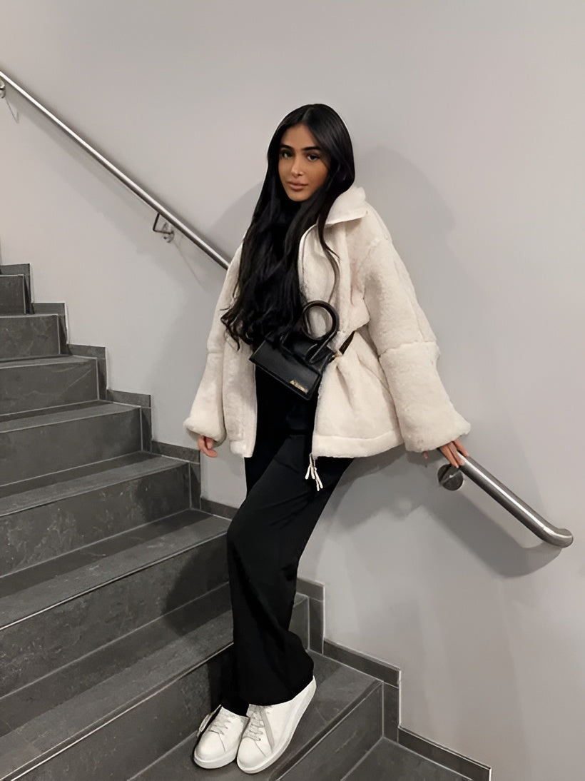 Elegante Oversized Fleecejacke mit Stehkragen
