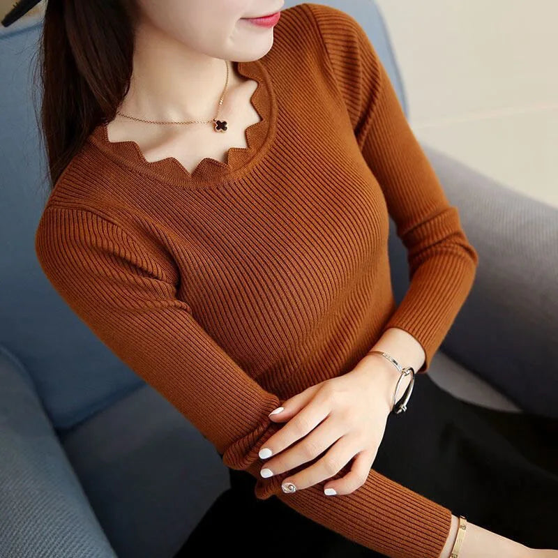 Elegante maglia da donna con maniche lunghe e scollo rotondo