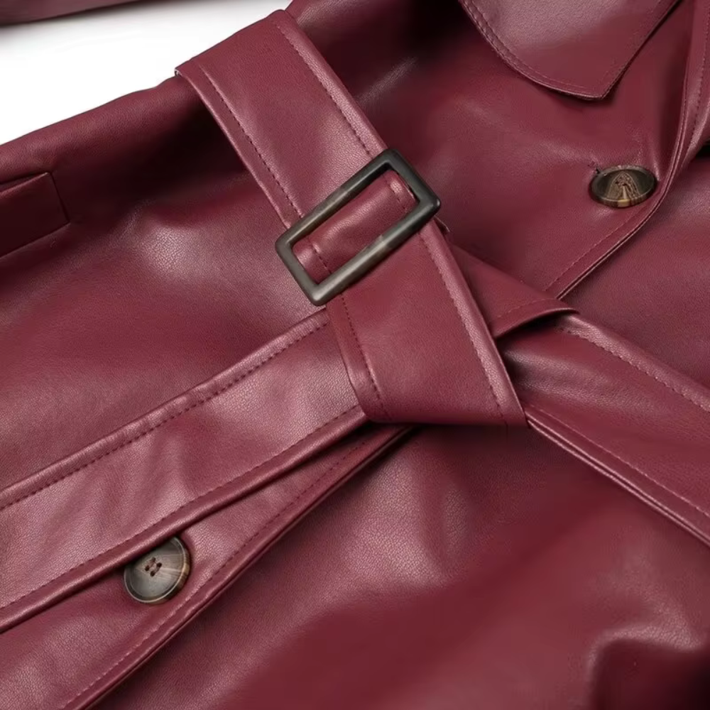 Elegante trench coat in pelle vegana con cintura regolabile