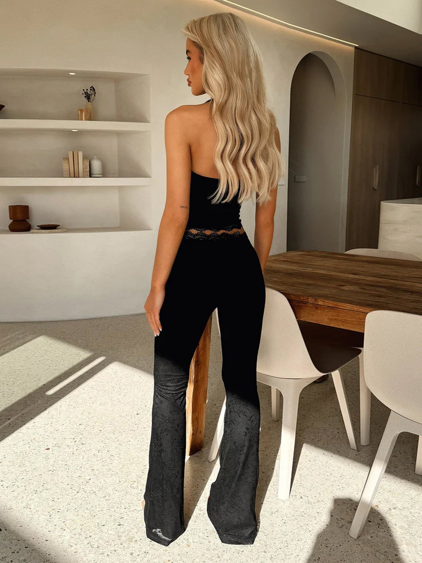 Elegantes Alba Blanca Set mit Spitzen-Details und Flared Pants für jeden Anlass