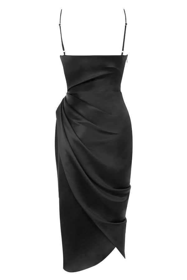 Elegant midi dress with draping and side slit